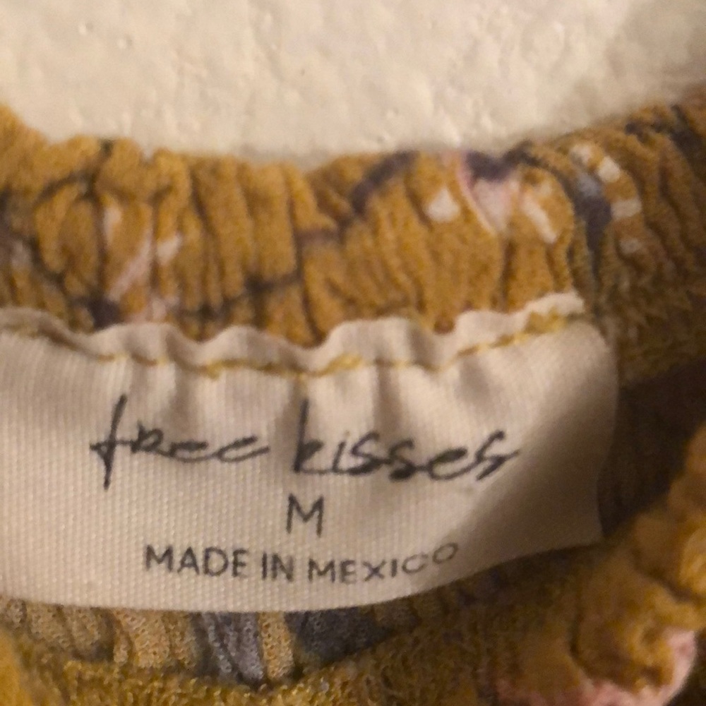 Shirt - Picture 3 of 3